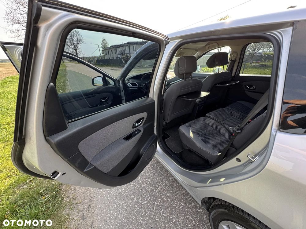 Renault Scenic 1.5dCi TomTom Edition - 27
