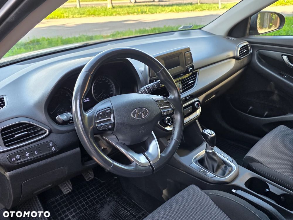 Hyundai i30 1.5 DPI Modern - 2