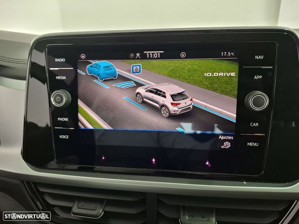 VW T-Roc 1.0 TSI Urban - 16
