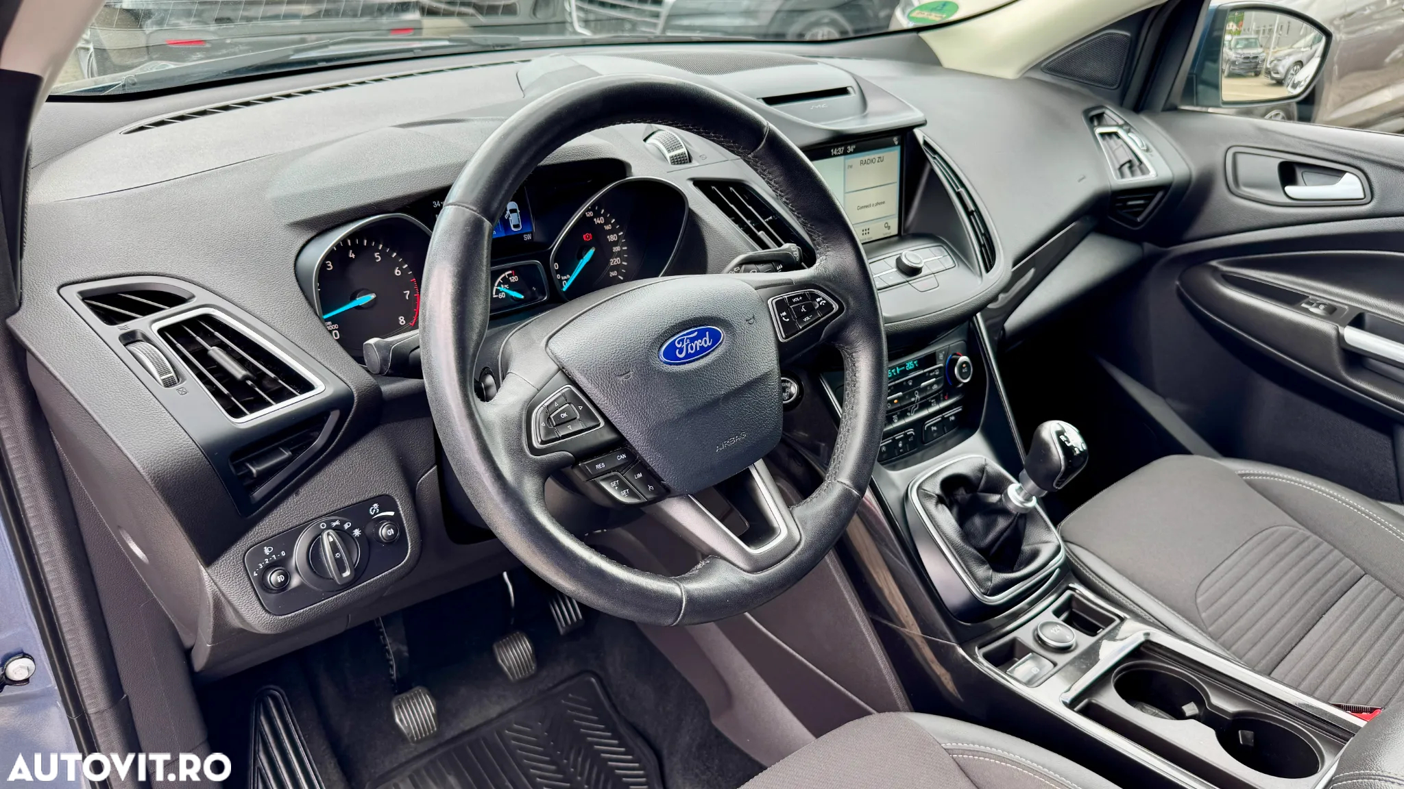 Ford Kuga 1.5 EcoBoost FWD Titanium - 9