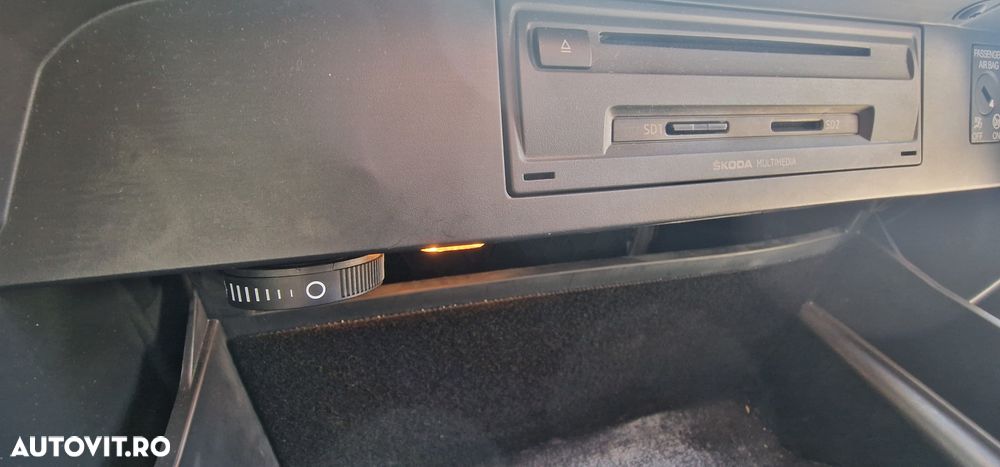 Skoda Octavia 2.0 TDI 4X4 Ambition - 12