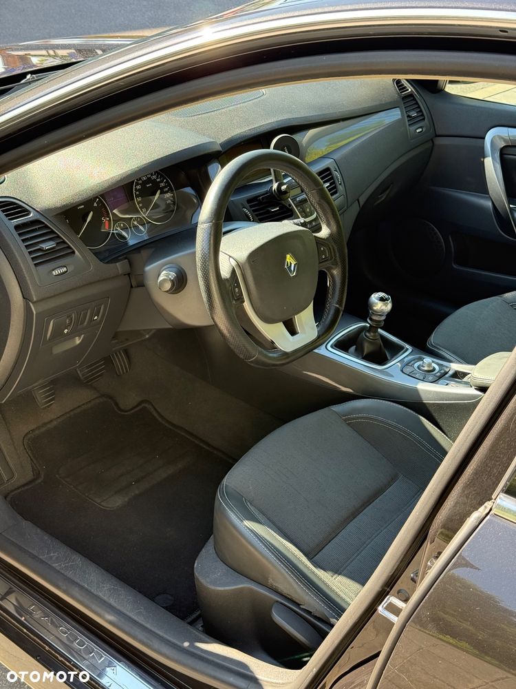 Renault Laguna 2.0 DCi Dynamique - 11