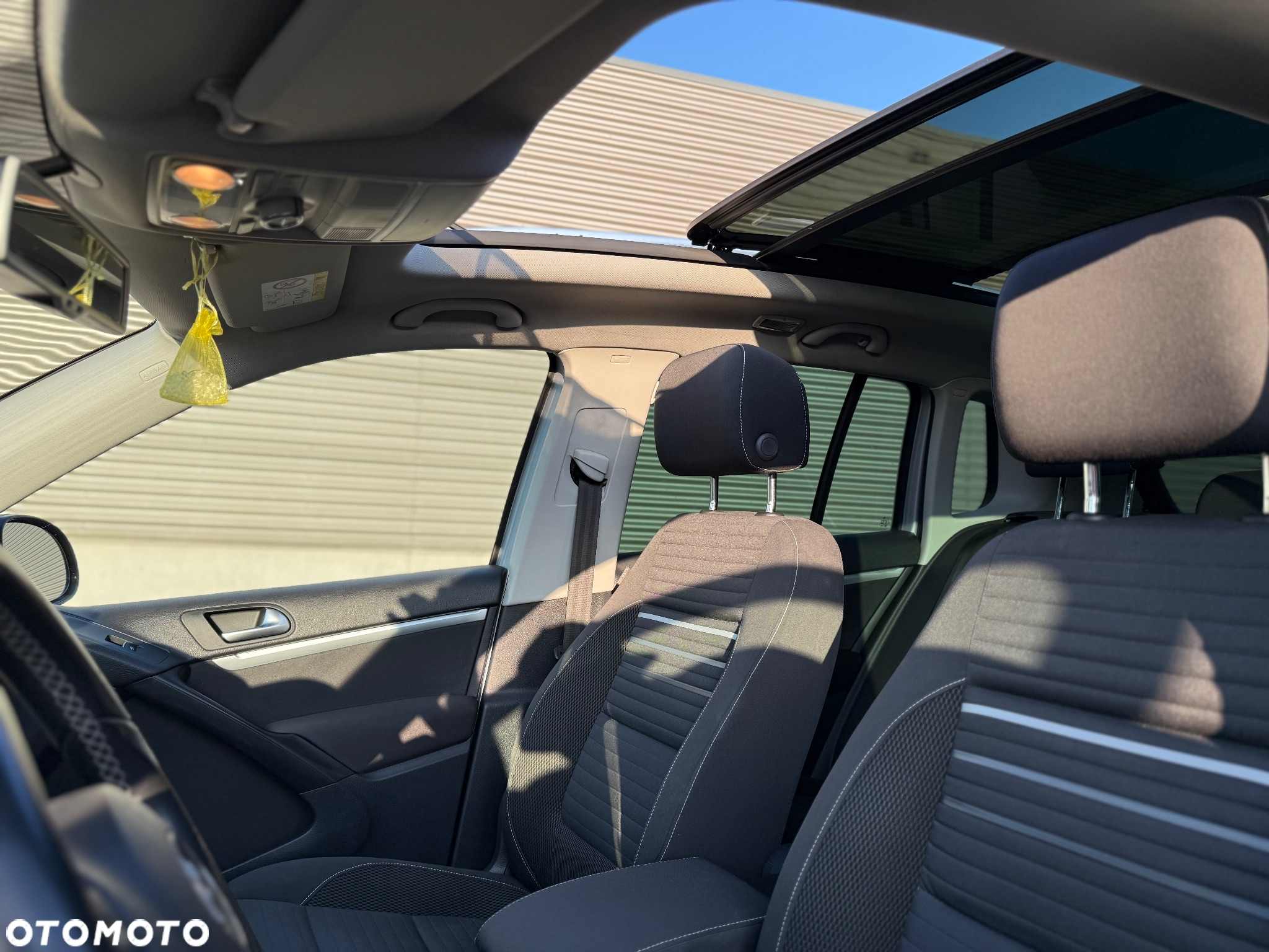 Volkswagen Tiguan 2.0 TDI DPF BlueMotion Technology Cup Sport & Style - 17