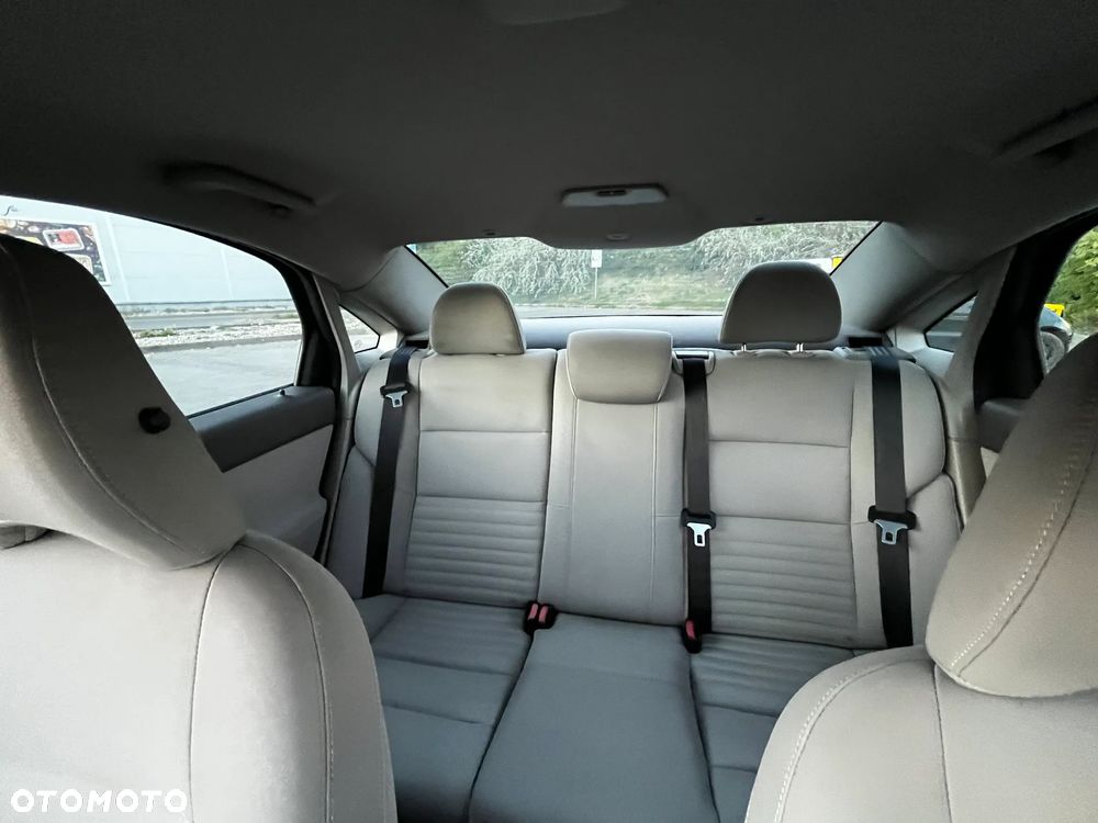 Volvo S40 2.0 - 22
