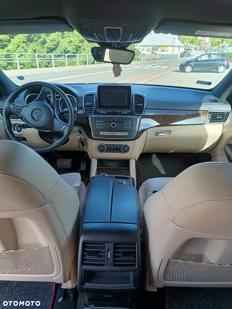 Mercedes-Benz GLE - 5