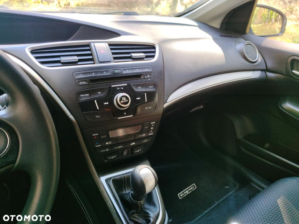 Honda Civic 1.4 i-VTEC Comfort - 10