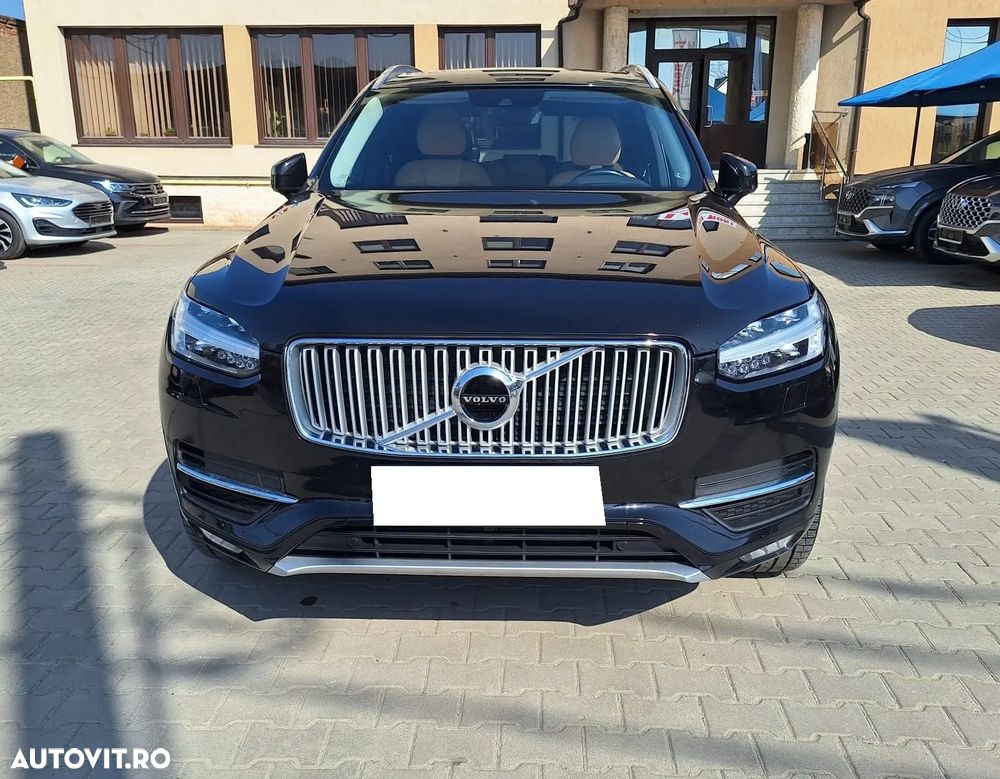 Volvo XC 90 D5 AWD Geartronic Inscription - 1