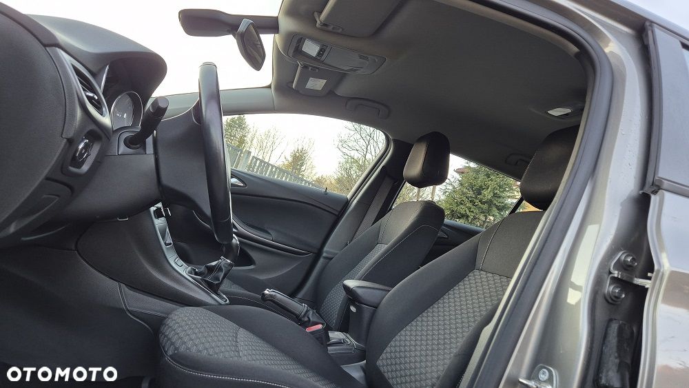 Opel Astra - 4