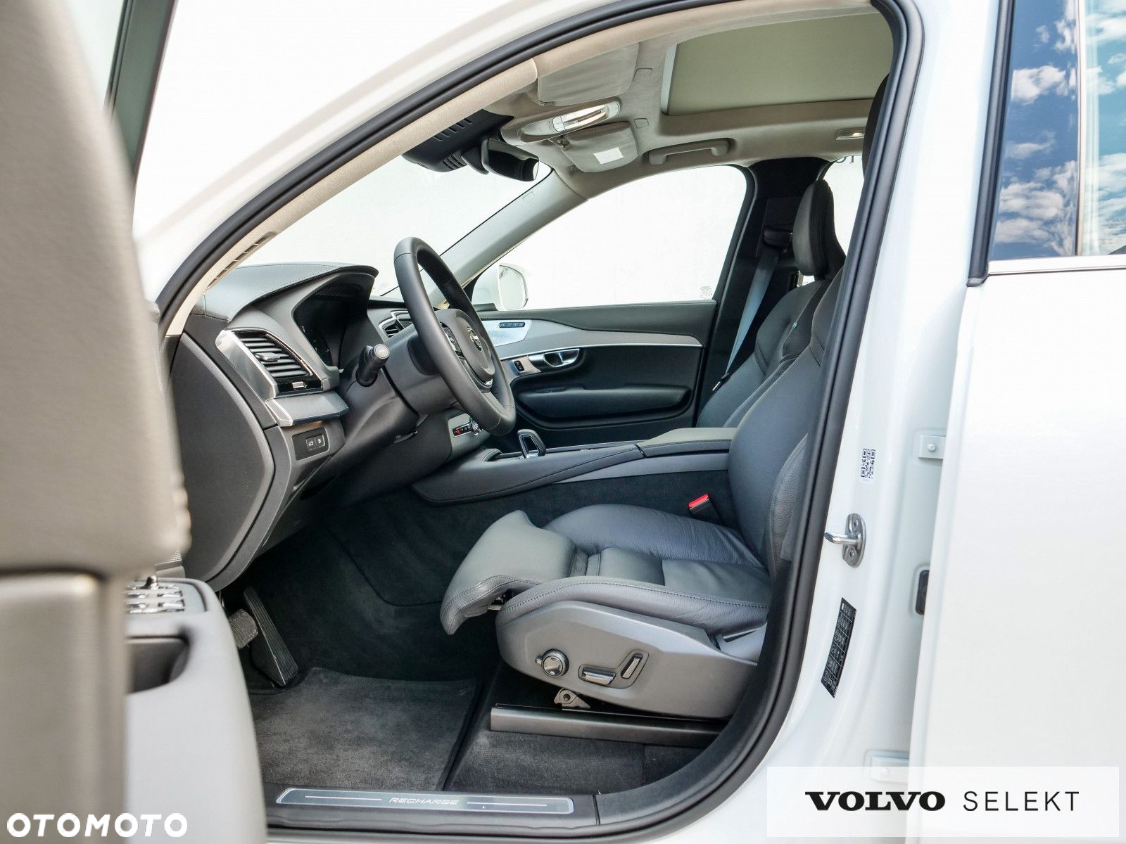 Volvo XC 90 - 16