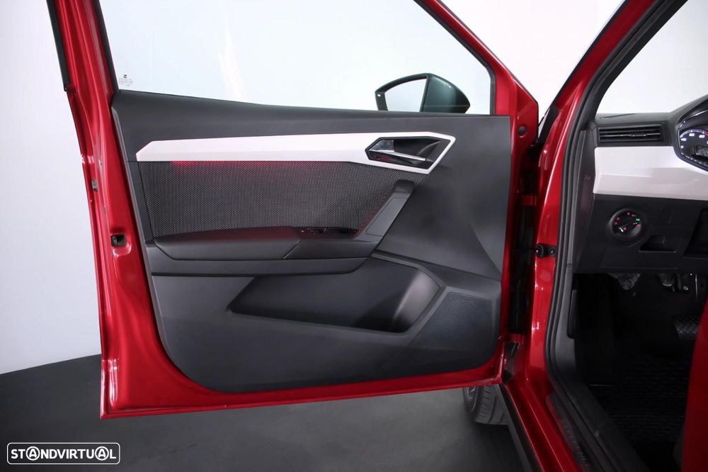 SEAT Arona 1.0 TSI Xcellence DSG - 5
