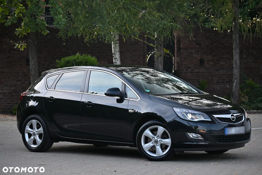 Opel Astra 1.6 Turbo Active - 4