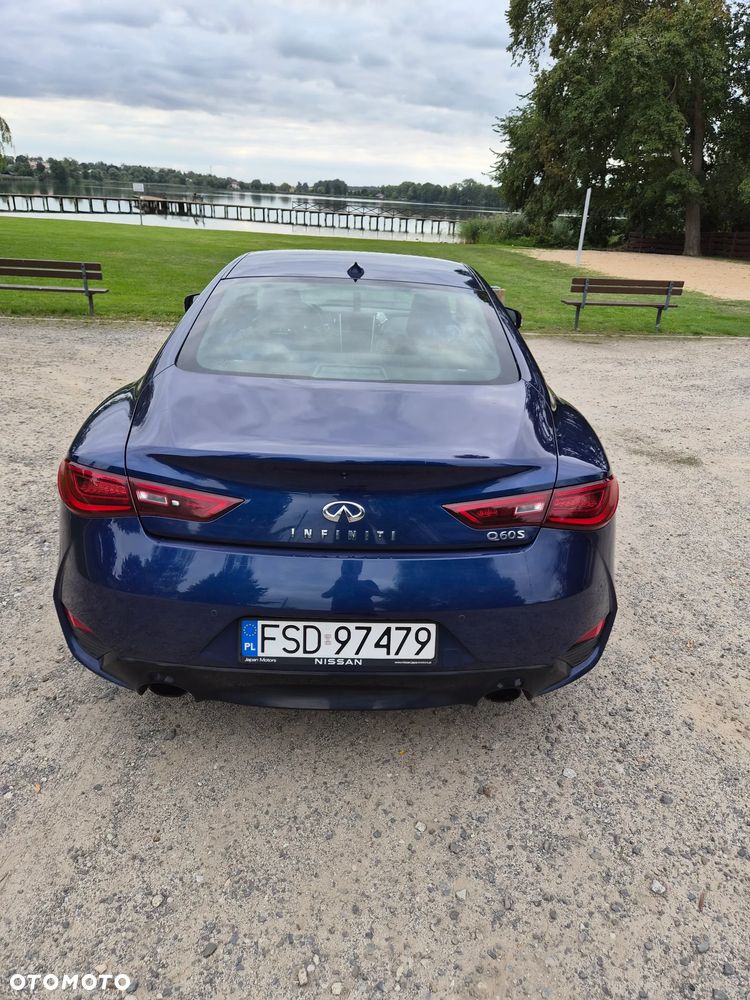 Infiniti Q60 2.0t Sport - 9