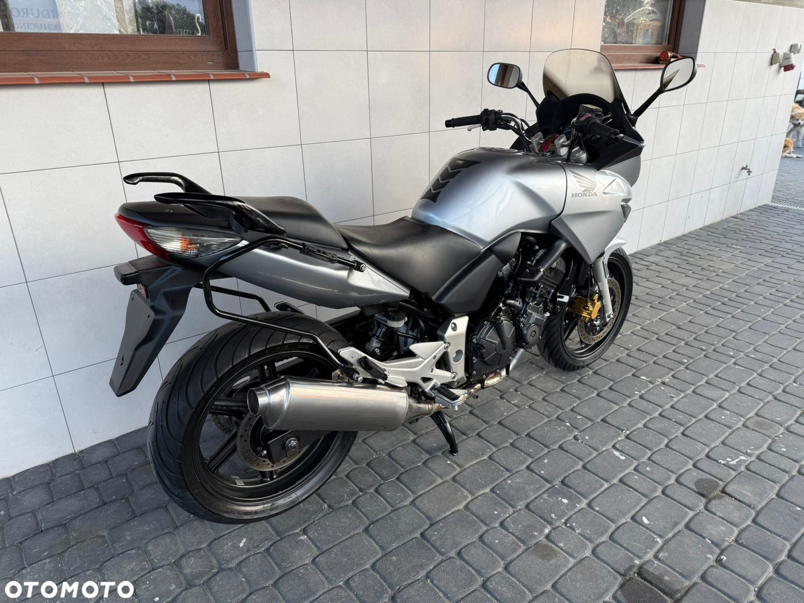Honda CBF - 3