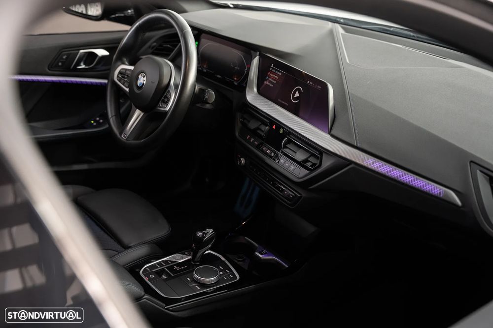 BMW 116 d Pack Desportivo M Auto - 19
