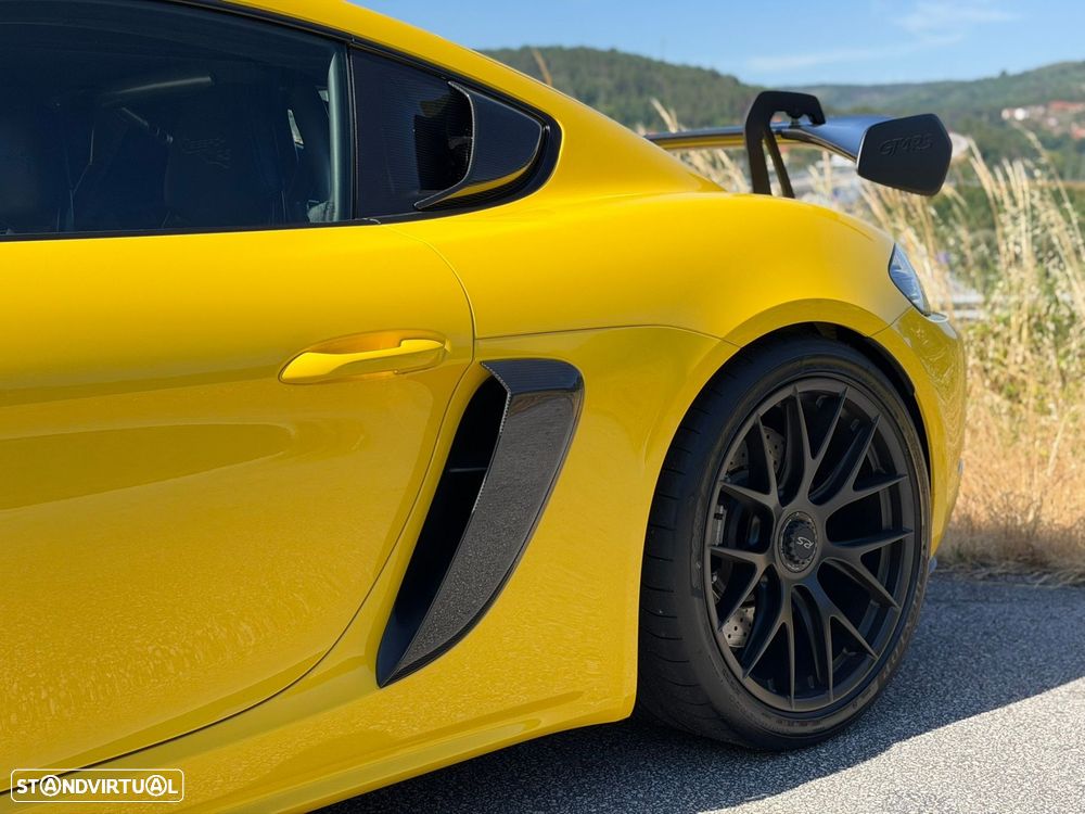 Porsche 718 Cayman GT4 RS - 59