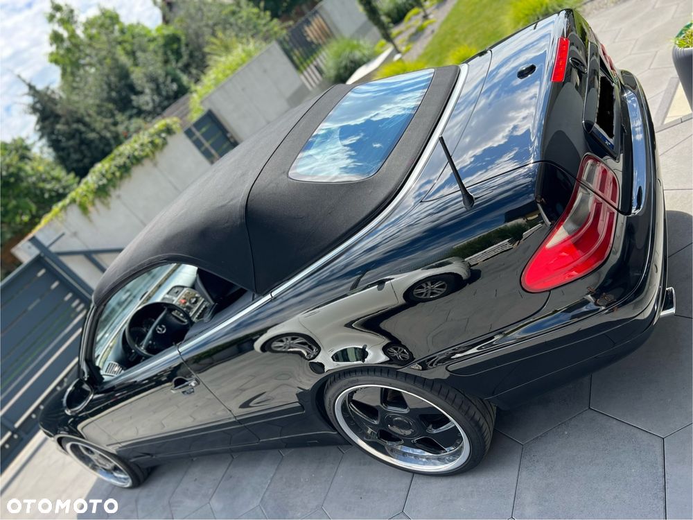 Mercedes-Benz CLK - 39