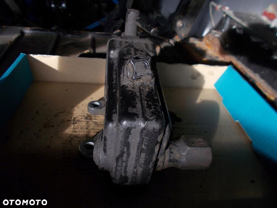 Pompka podnoszenia kabiny Mercedes Actros MP2 MP3 - 1