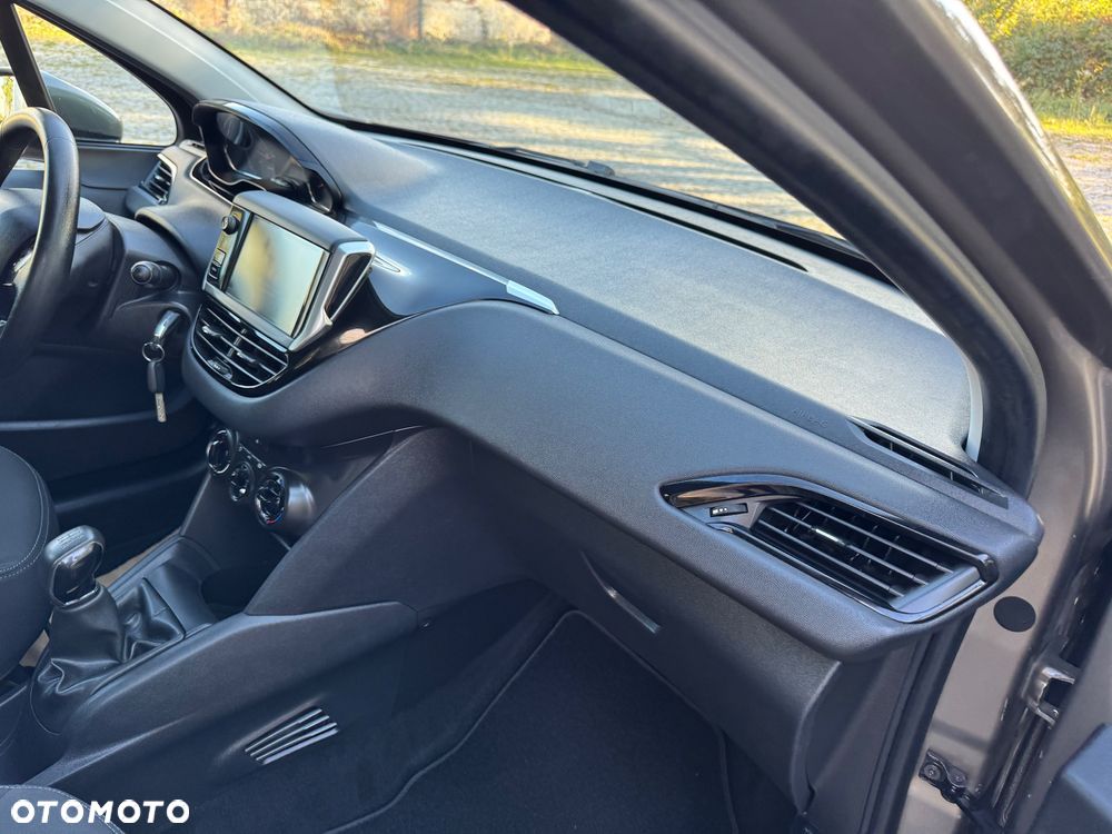 Peugeot 208 PureTech 82 Start & Stop Active - 21
