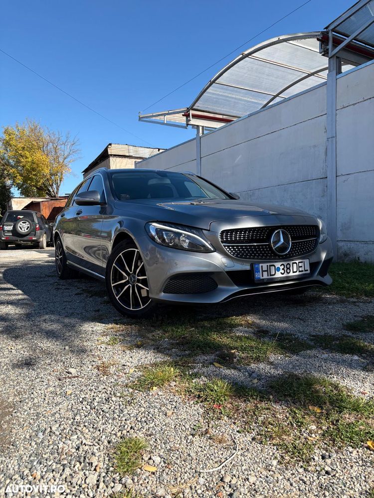 Mercedes-Benz C - 2