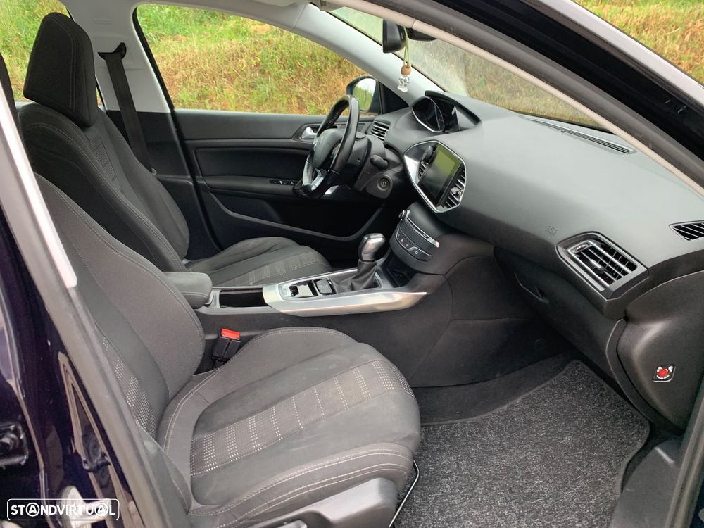 Peugeot 308 SW BlueHDi 120 EAT6 Stop & Start Allure - 5