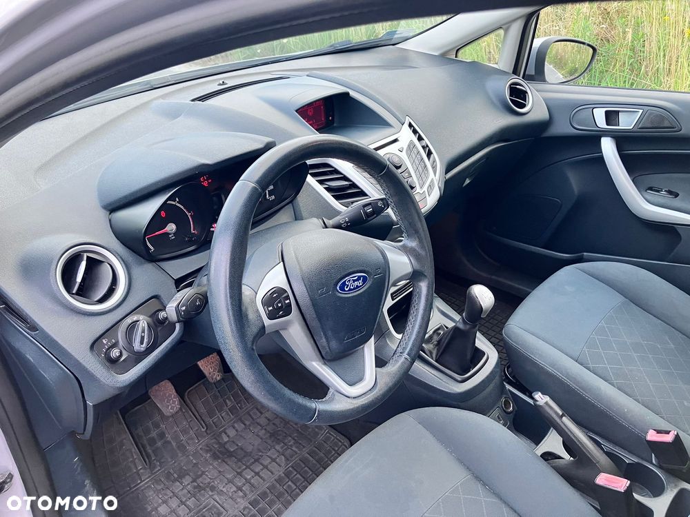 Ford Fiesta 1.4 TDCi Titanium - 9