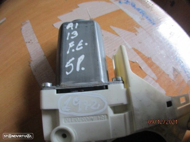 Motor Elevador Vidro 8K0959801C AUDI A1 2013 FE AUDI A1 SPORTBACK 8X FASE 2  2017 1.6TDI 115CV 5P PRETO FE - 4