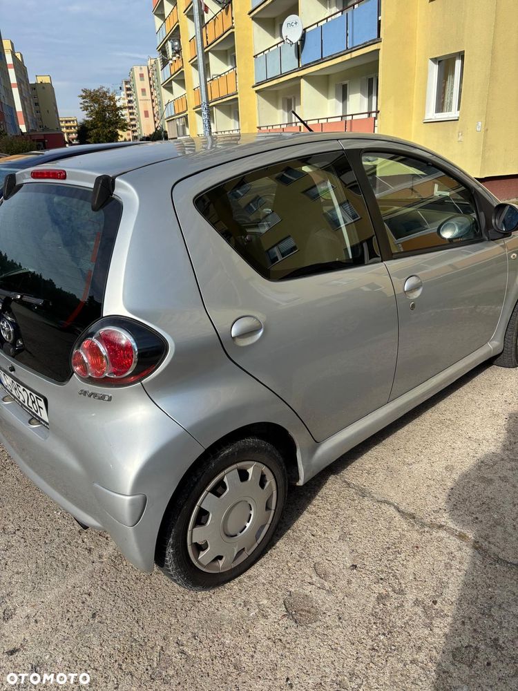 Toyota Aygo 2011 photo 4
