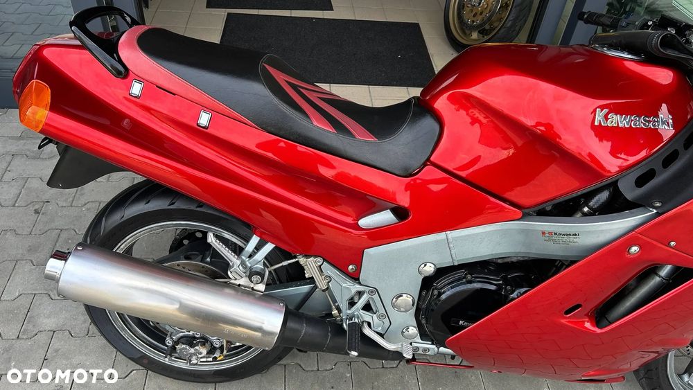 Kawasaki ZZR - 12