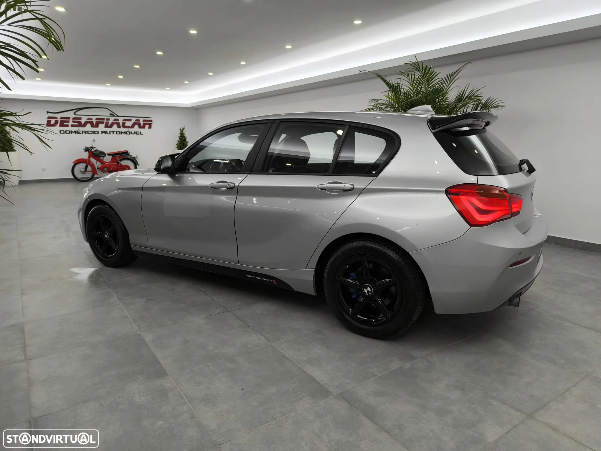 BMW 116 d Line Sport - 12