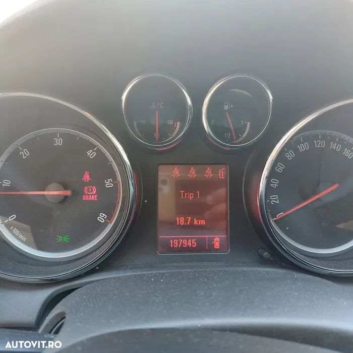 Opel Astra - 6