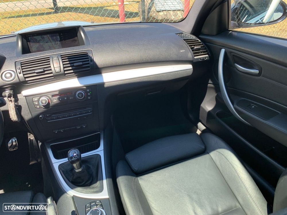 BMW 123 d Coupe - 17