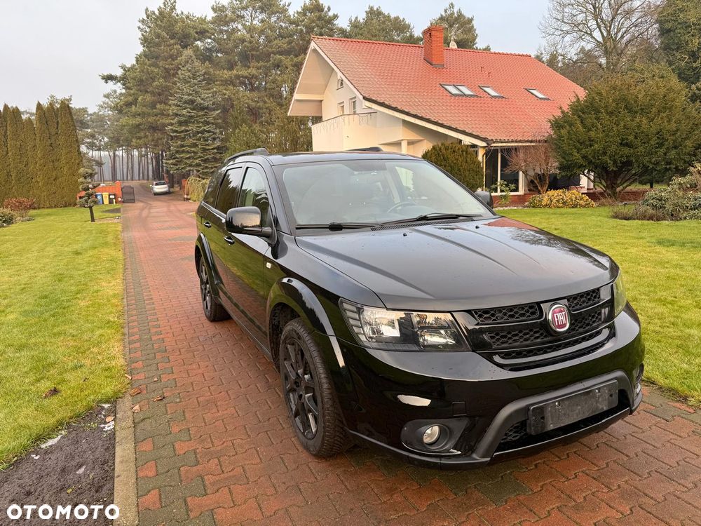 Fiat Freemont 2.0 Multijet Black Code AWD - 11