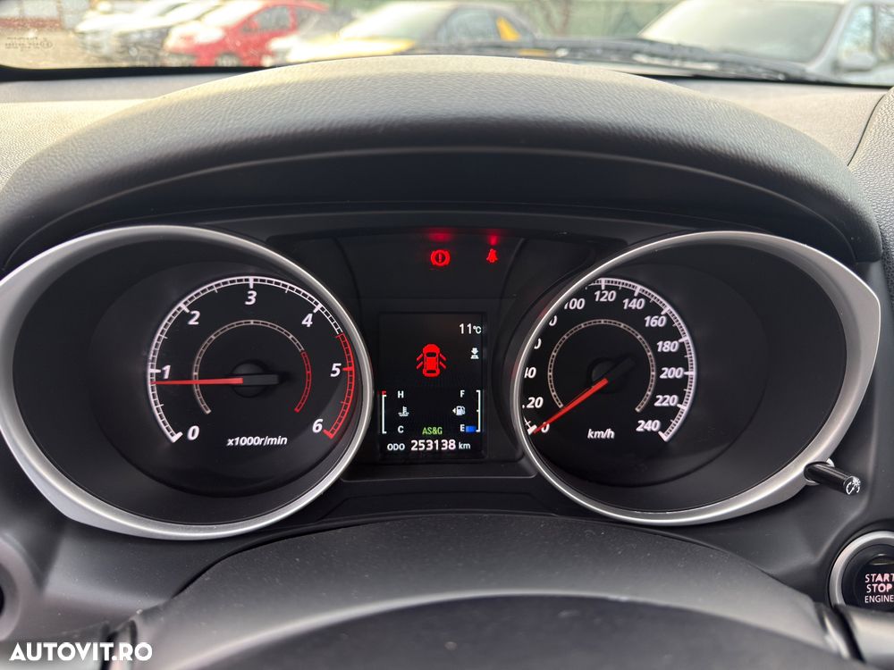 Mitsubishi ASX 1.8 DI-D 4WD Instyle - 14