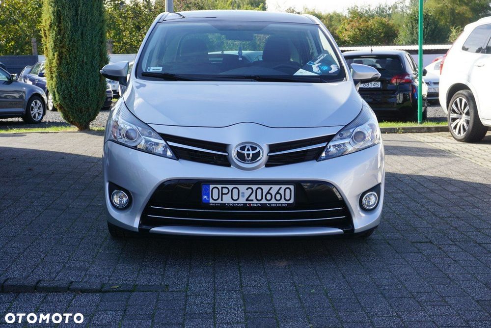 Toyota Verso - 2