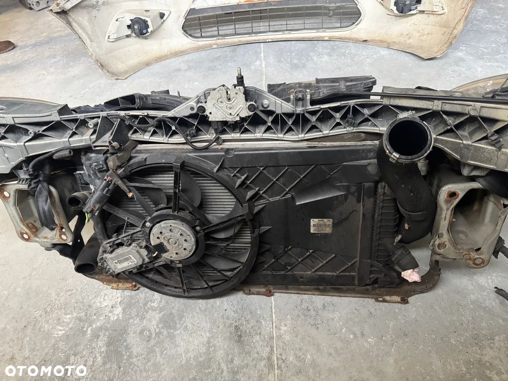 ZDERZAK REFLEKTOR WZMOCNIENIE CZOŁOWE PAS CHŁODNICE FORD FOCUS MK2 FL LIFT - 14