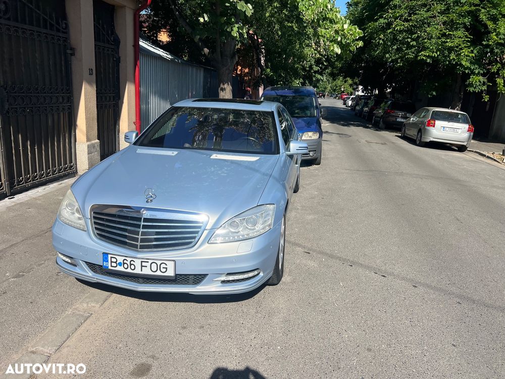 MERCEDES-BENZ S-Class 2010