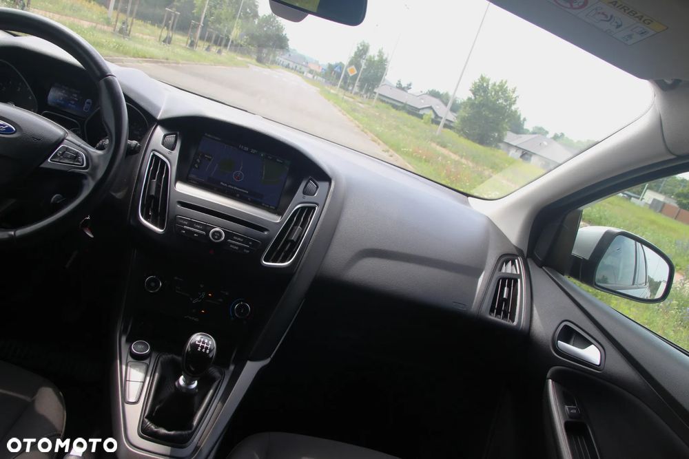 Ford Focus 1.6 TDCi DPF Start-Stopp-System Business - 27