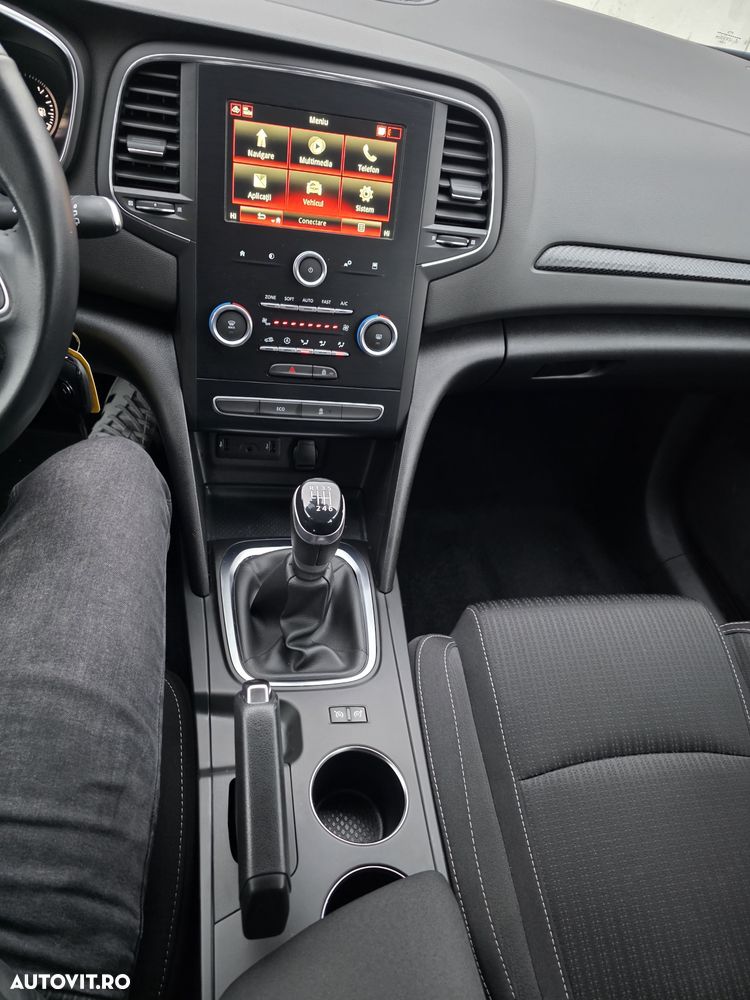 Renault Megane Blue dCi 116 Intens - 29