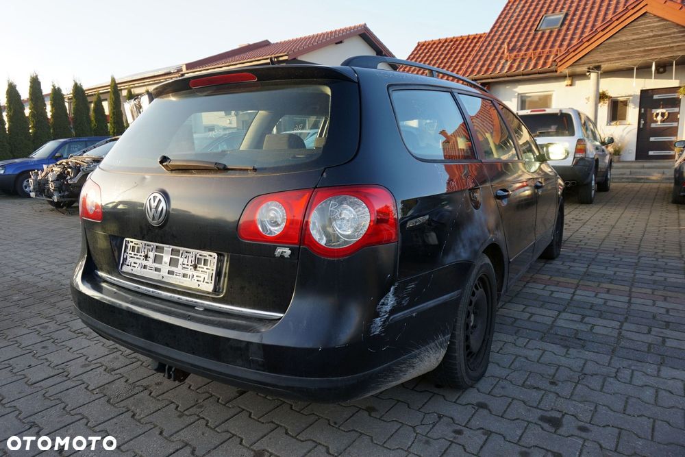 VOLKSWAGEN PASSAT B6 KOMBI 2006 LC9X 1.9 TDI BLS 105KM HVN CZARNY na części - 5