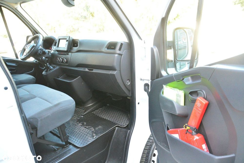 Renault Master - 9
