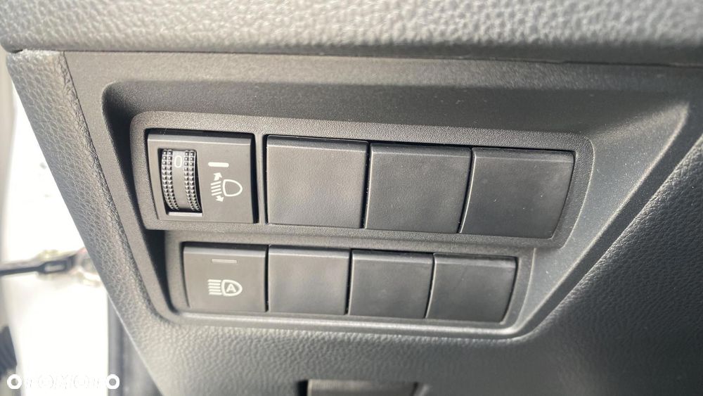 Toyota Yaris 1.5 Comfort - 23