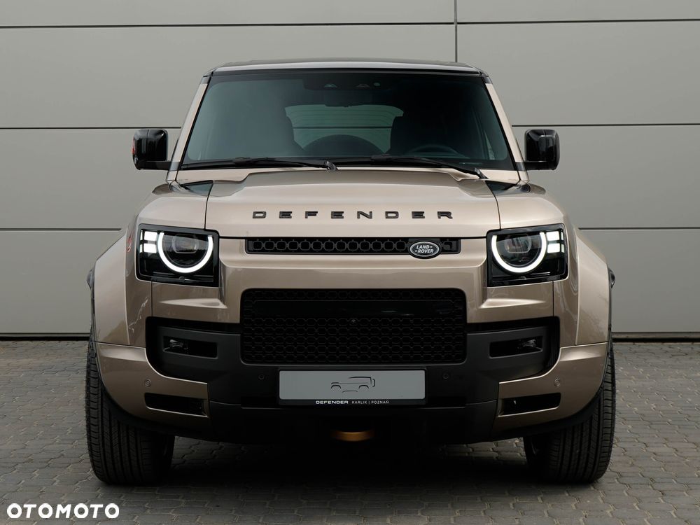 Land Rover Defender 4.4 P635 V8 mHEV Octa - 2
