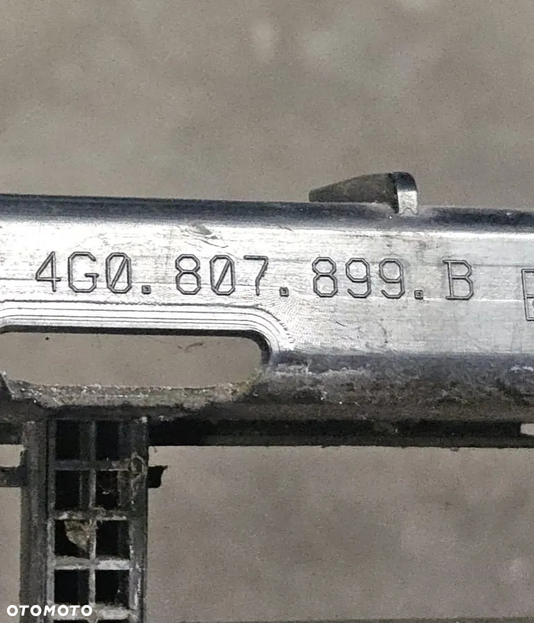 Listwa Audi A6 RS6 4G0807899 4G0807899B - 3
