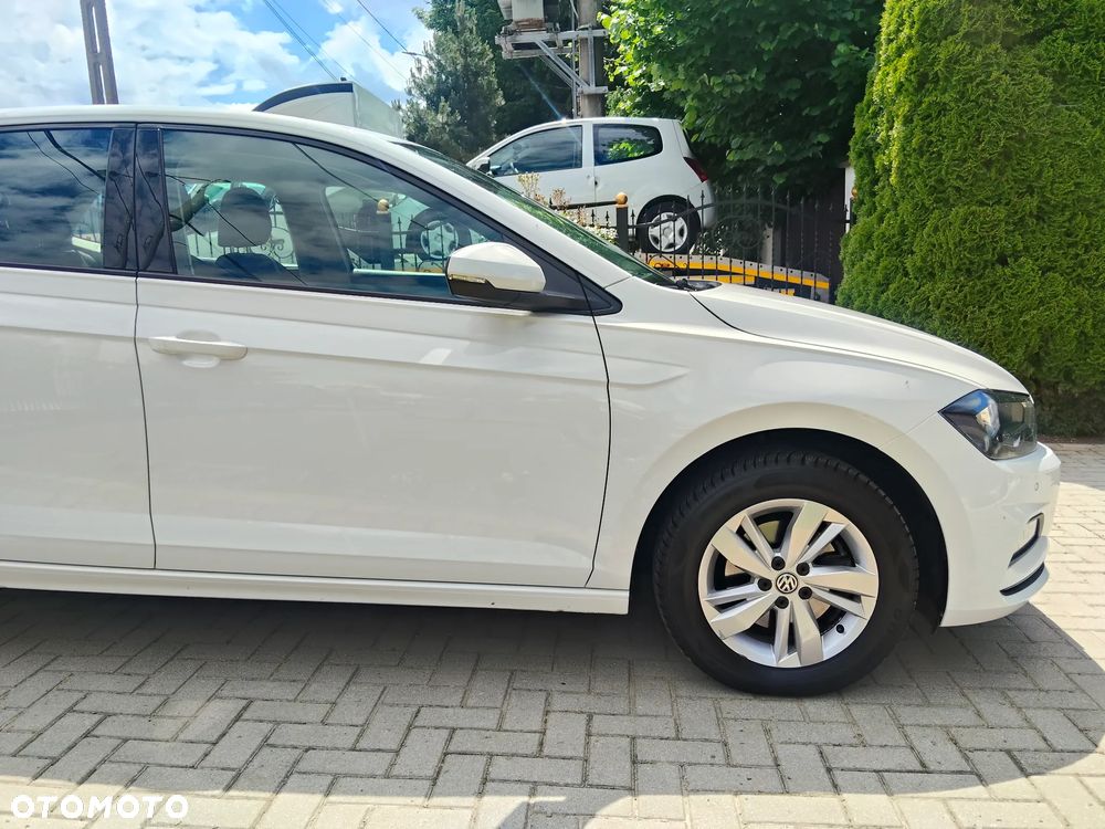 Volkswagen Polo 1.6 TDI SCR Highline - 9