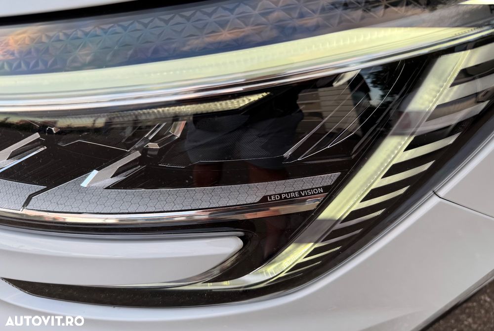 Renault Megane BLUE dCi EDC Limited - 37