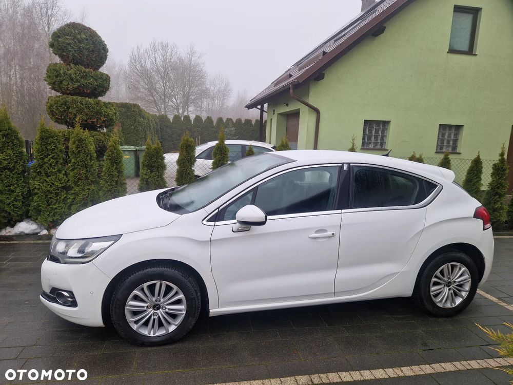 DS Automobiles DS 4 - 6