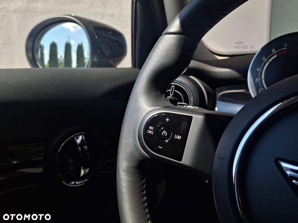 MINI Cooper Classic Trim - 11