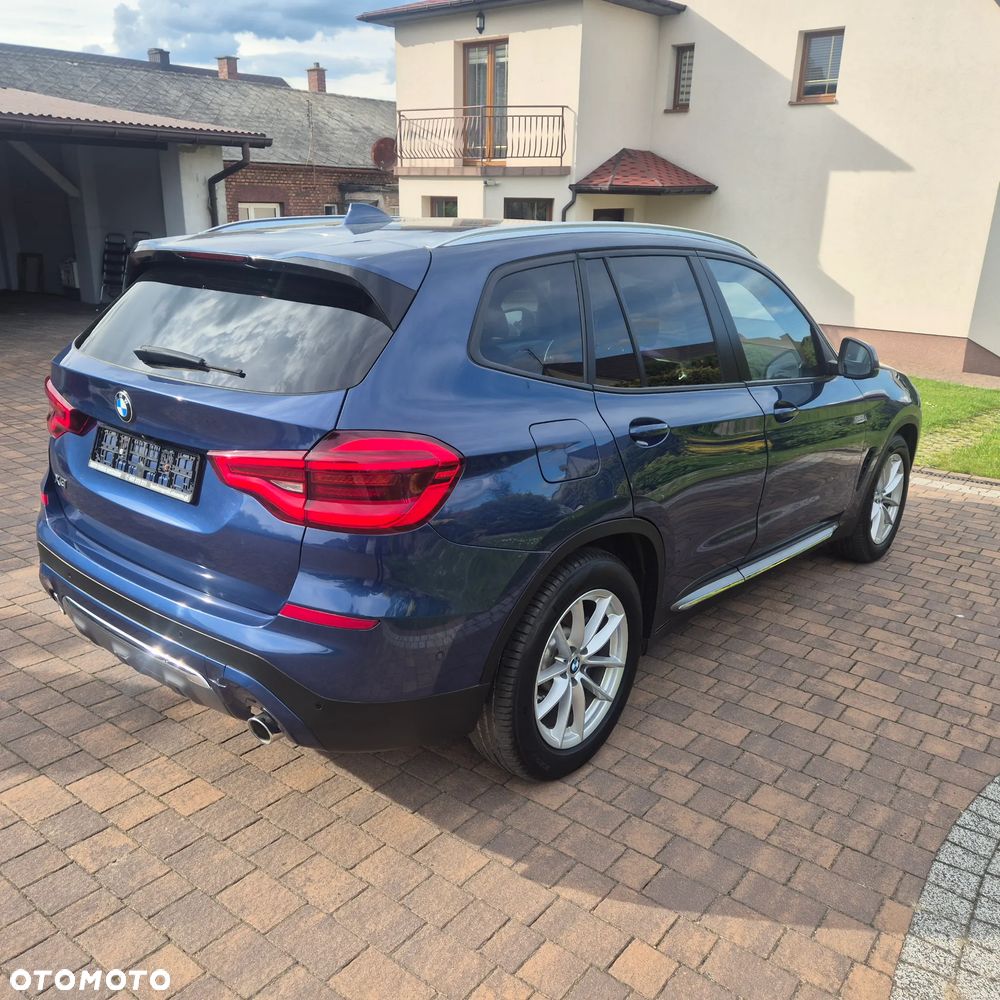 BMW X3 sDrive18d MHEV Business Edition - 21