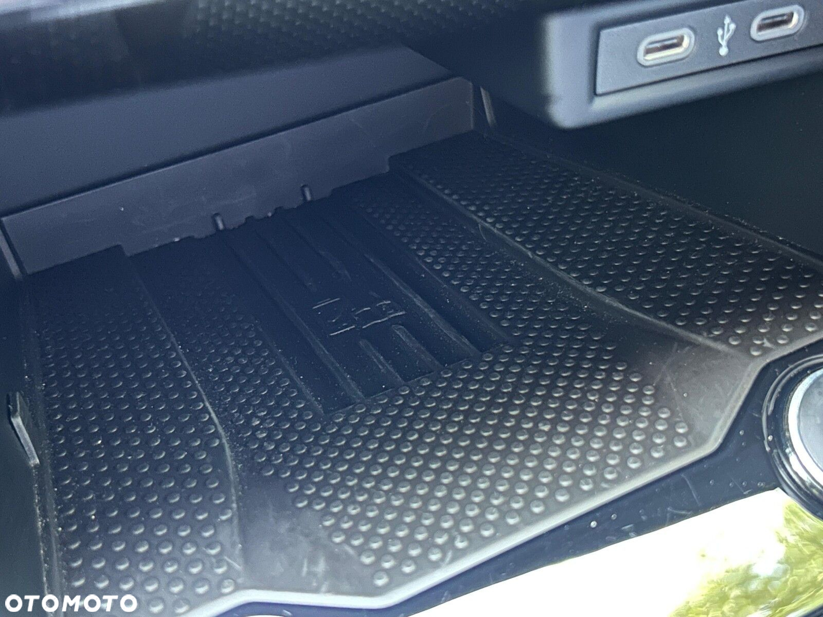 Volkswagen T-Roc 1.5 TSI R-Line DSG - 27