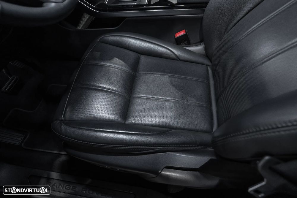 Land Rover Range Rover Evoque P300e S - 24